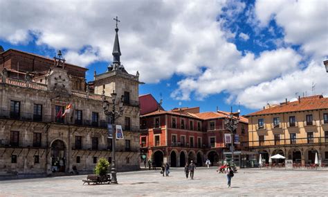 free tours leon